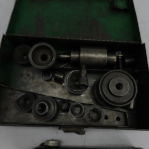 Greenlee 767A 7646-M2 Hydraulic Knockout Punch Driver Set