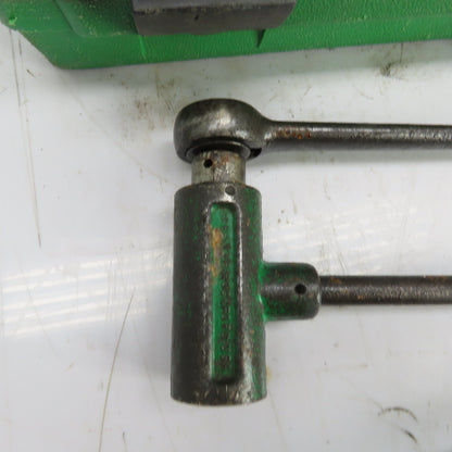 Greenlee 1804 Ratchet Knockout Punch Driver Set 7/8" To 1-1/2"