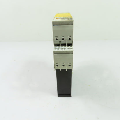 Siemens 3TK2830-2CB30 Sirius Safety Relay 24VAC/DC