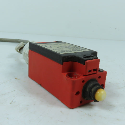 Bernstein 608.6103.008 I88-U1Z W IP65 Enclosed Plunger Limit Switch 240VAC