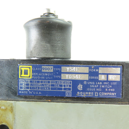 Square D Y054E 9007-Y54E Plunger Limit Switch 600V Ser A
