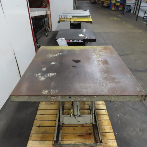 Southworth LS2 48" x 48" 2000LB Hydraulic Scissor Lift Table 115V 1PH