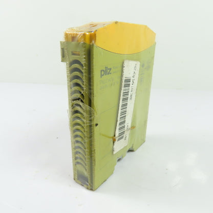 Pilz 773540 PNOZ ml1p Safety Relay 24VDC 5W NEW