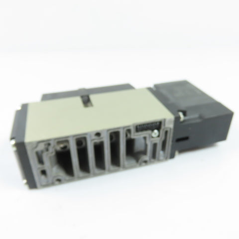 SMC VFS3100-3FZ 5-Port Pilot Operated Pneumatic Solenoid Valve 110-120VAC