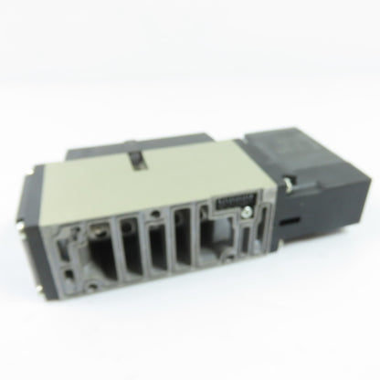 SMC VFS3100-3FZ 5-Port Pilot Operated Pneumatic Solenoid Valve 110-120VAC