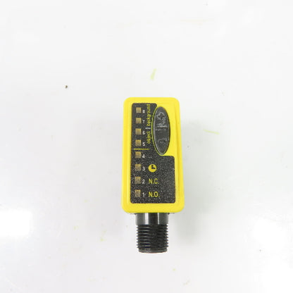 Banner QS30AFQ Photoelectric Sensor 10-30VDC