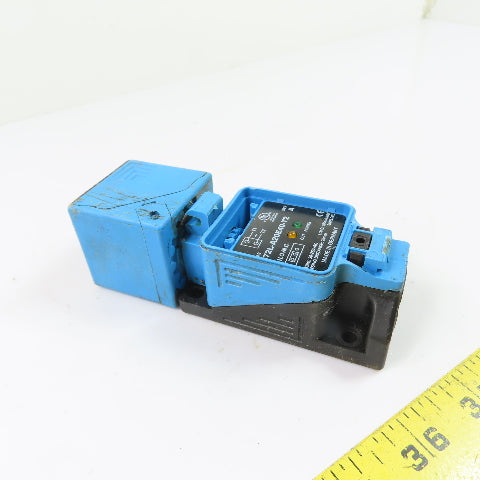 Allen-Bradley 872L-A20E40-T2 Inductive Proximity Sensor 20-250VAC 20mm Sensing
