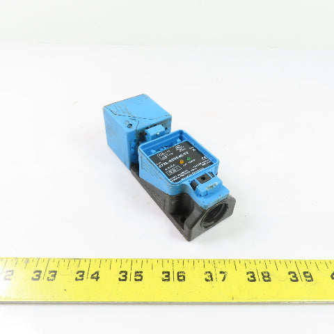 Allen-Bradley 872L-A20E40-T2 Inductive Proximity Sensor 20-250VAC 20mm Sensing