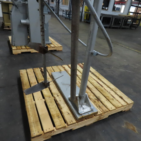 Binks Pneumatic Air Driven 55-Gallon Drum Agitator Mixer