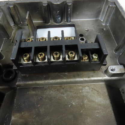 Fanuc A290-1003-X431 AC Spindle Motor Terminal Box Cover & Block Assembly