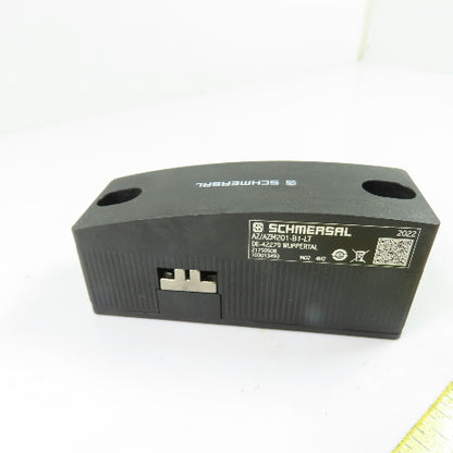 Schmersal 103013493 AZ/AZM201-B1-LT Door Actuator Switch