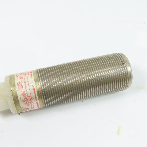 Cutler-Hammer E58-30TS250-GAP 250M Thru-Beam Photoelectric Sensor 20-132VAC/15-30VDC