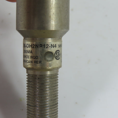 Allen-Bradley 871TM-DH2NP12-N4 12mm Inductive Proximity Sensor 10-30VDC