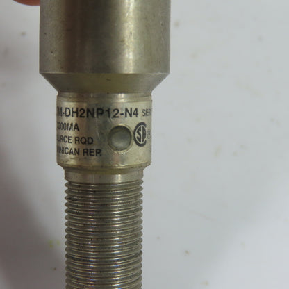 Allen-Bradley 871TM-DH2NP12-N4 12mm Inductive Proximity Sensor 10-30VDC
