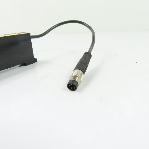 Banner D12SP6FVQ Fiber Optic Sensor 10-30VDC