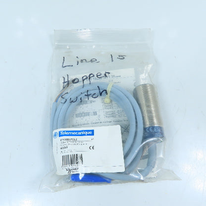 Telemecanique 902593 XT130B1PCL2 M30 Capacitive Proximity Sensor 12-24VDC