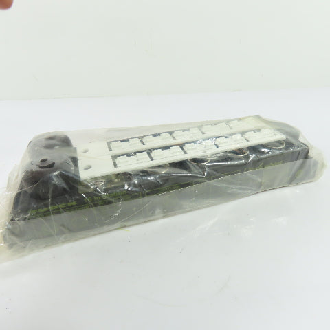Turck F0077 FDNL-S1600-T 16-In DeviceNet I/O Block Station PNP 11-26VDC