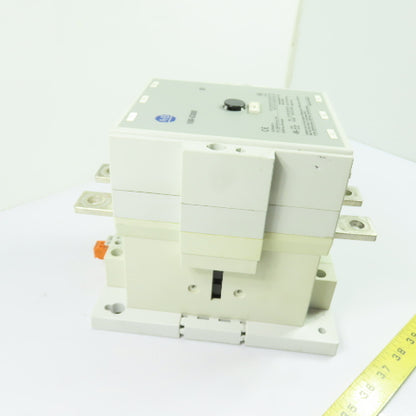Allen-Bradley 100-D300 300A 3-Pole IEC Contactor 600VAC 110-130V Coil