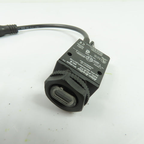 Allen-Bradley 42KL-P2LB-F4 MiniSight Polarized Retroreflective Sensor 11-30VDC