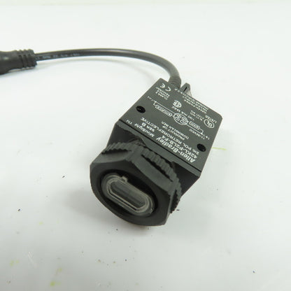 Allen-Bradley 42KL-P2LB-F4 MiniSight Polarized Retroreflective Sensor 11-30VDC