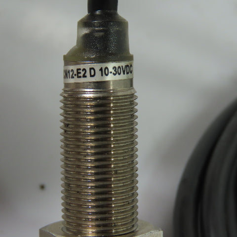 Allen-Bradley 872C-D3CN12-E2 WorldProx Inductive Proximity Sensor 10-30VDC 200mA