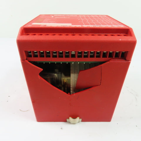 Allen-Bradley 440R-ZBR520AZ1 Guardmaster Safety Relay 120VAC/24VDC Ser A