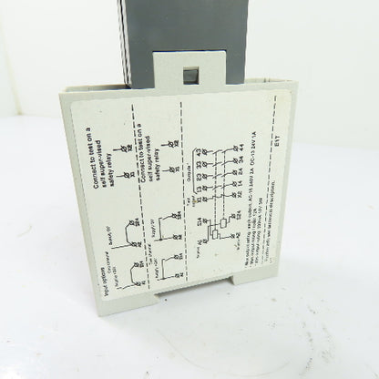 ABB 2TLA010030R1000 Safety Expansion Relay 24VDC 0.5s Time Delay