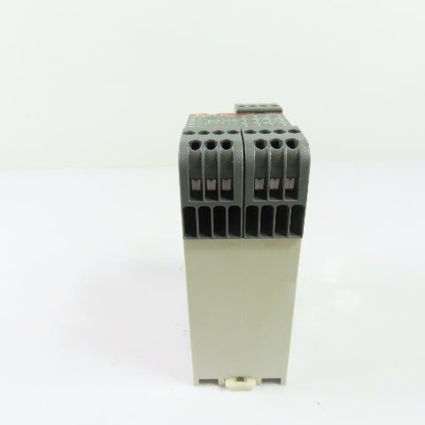 ABB RT7A 2TLA010028R2000 24VDC Universal Safety Relay Module