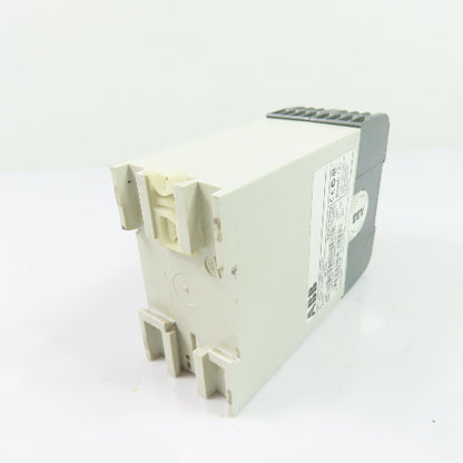 ABB RT7A 2TLA010028R2000 24VDC Universal Safety Relay Module