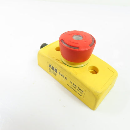 ABB 2TLA030050R0000 SMILE 11 EA Emergency Stop Puchbutton Switch M12 5-Pin