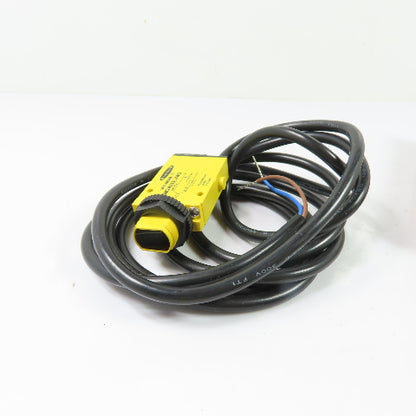 Banner SM2A312LVAG Mini-Beam Retroreflective Photoelectric Sensor 24-240VAC