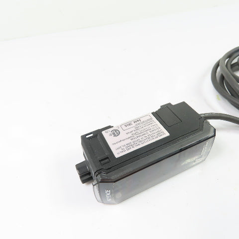 Keyence IL-1000 Laser Sensor Amplifier 10-30VDC NEW