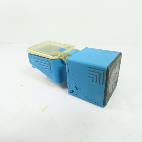 Allen-Bradley 872L-A20E40-T2 Inductive Proximity Sensor 20-250VAC 20mm (Broken)