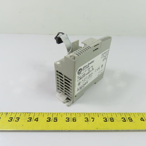Allen-Bradley 1762-IQ16 Ser A Rev B Micrologix 16 PT 24VDC Sink/Source Input