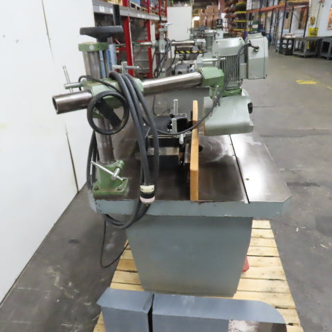 Delta Invicta 43780 RS 15 7.5Hp 5-Speed Wood Shaper w/Holz Power Feeder 220/460V