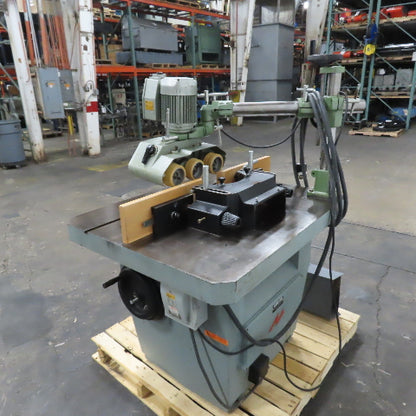 Delta Invicta 43780 RS 15 7.5Hp 5-Speed Wood Shaper w/Holz Power Feeder 220/460V