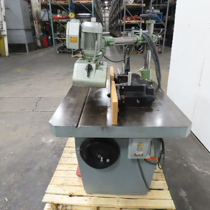 Delta Invicta 43780 RS 15 7.5Hp 5-Speed Wood Shaper w/Holz Power Feeder 220/460V