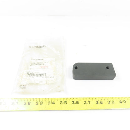 Schmersal 103003172 MP-AZ/AZM300-1 Mounting Plate for AZM300 Safety Switch