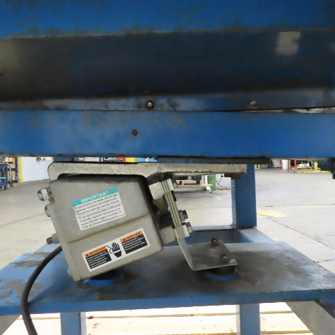 36" x 24" Open Top Vibratory Feed Hopper 115V Syntron BF-O1-C