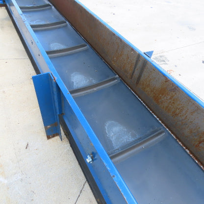 17" Wide x 18' Slide Bed Cleated Discharge Trough Conveyor 68FPM 208-460V 1Hp