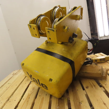 Yale KEL1/2-10LG15S1 1/2 Ton 1000LB Electric Chain Hoist 230/460V 3Ph 10' Lift