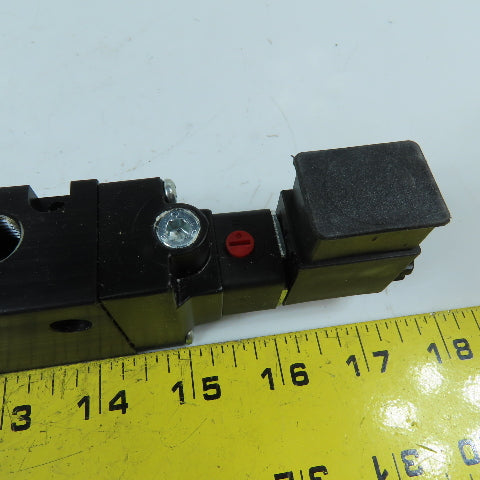 Parker P0194753 B521ACB53C 4-Way Double Solenoid Pneumatic Valve 120VAC/67VDC