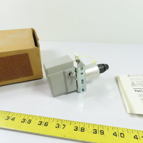 PIAB EVS54 Adjustable Vacuum Switch 0 To 30" Hg VAC 15A 480VAC NEW
