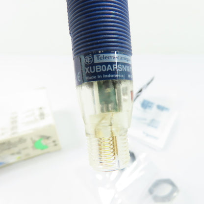 Telemecanique XUB0APSNM12 Photoelectric Proximity Sensor 12-24VDC NEW