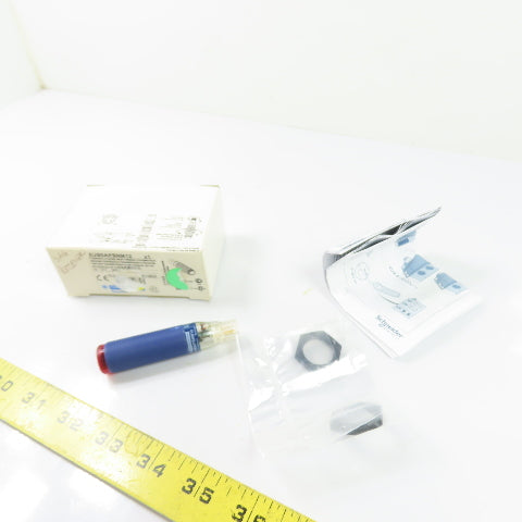 Telemecanique XUB0APSNM12 Photoelectric Proximity Sensor 12-24VDC NEW