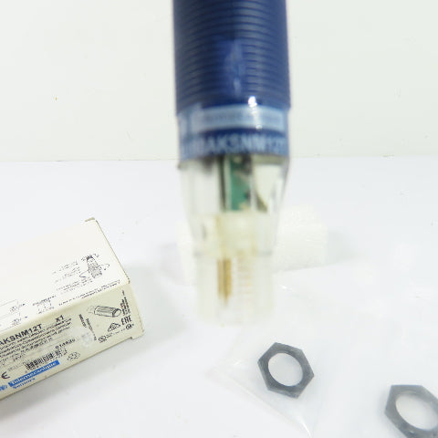 Telemecanique XUB0AKSNM12T Photoelectric Sensor Emitter 12-24VDC NEW