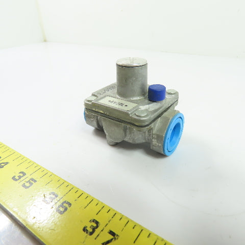 Maxitrol RV20L 3/8" NPT Gas Pressure Regulator Valve MEW