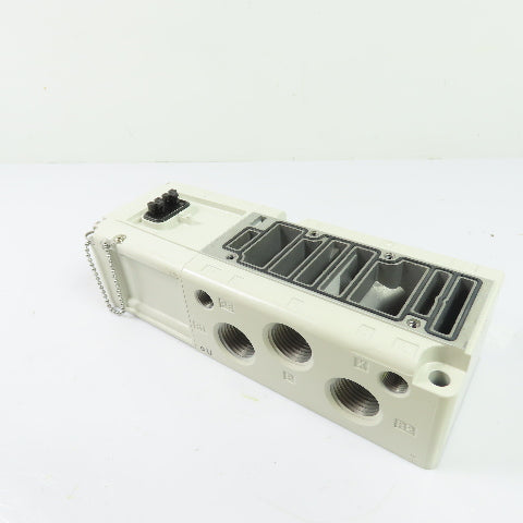 SMC VQ5000 5-Port Solenoid Valve Manifold Subplate Base Mount 1/2" NPT NEW