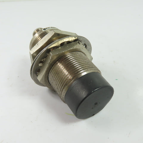 Allen-Bradley 872C-N20NP30-D4 20mm Sensing Inductive Proximity Sensor 10-30VDC