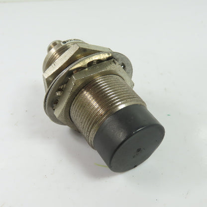 Allen-Bradley 872C-N20NP30-D4 20mm Sensing Inductive Proximity Sensor 10-30VDC